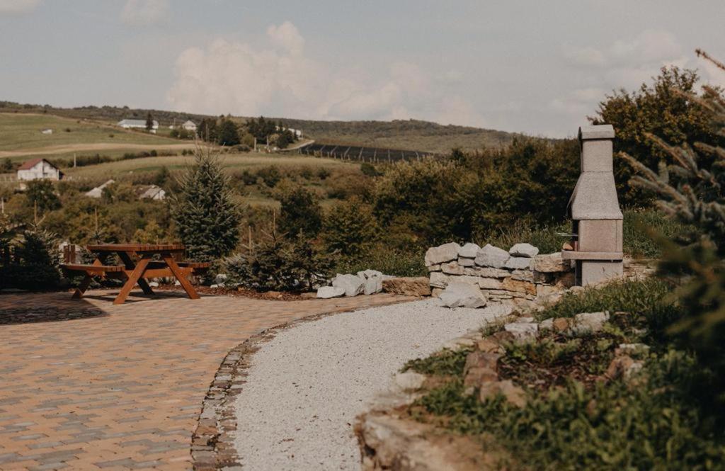 Honey Home Бистрица Экстерьер фото